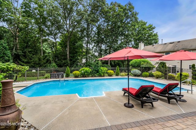 10 Cottonwood Drive, Jackson, NJ 08527