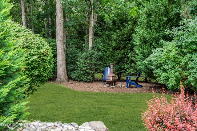 10 Cottonwood Drive, Jackson, NJ 08527