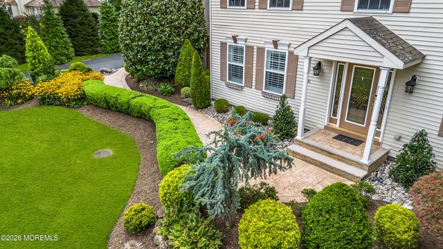 10 Cottonwood Drive, Jackson, NJ 08527