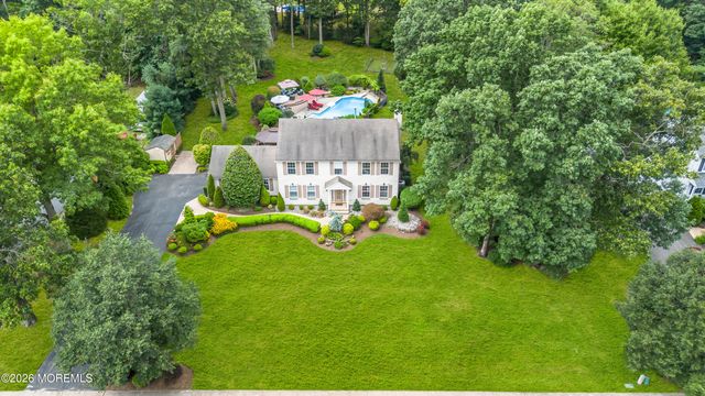 10 Cottonwood Drive, Jackson, NJ 08527