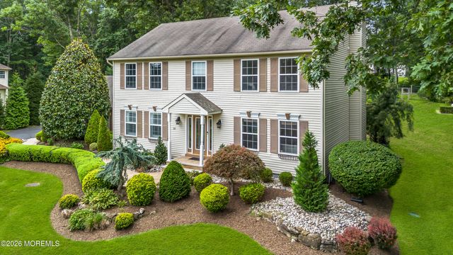 10 Cottonwood Drive, Jackson, NJ 08527