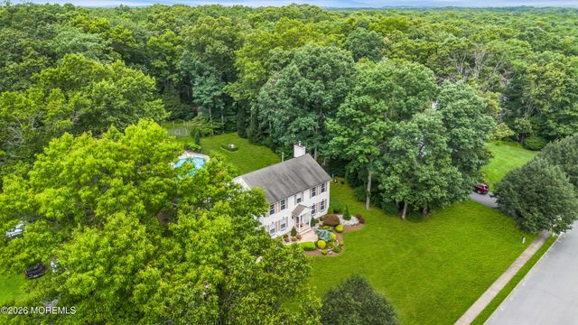 10 Cottonwood Drive, Jackson, NJ 08527