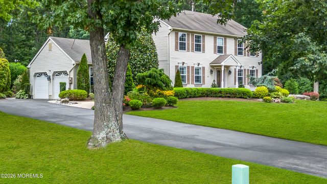 10 Cottonwood Drive, Jackson, NJ 08527