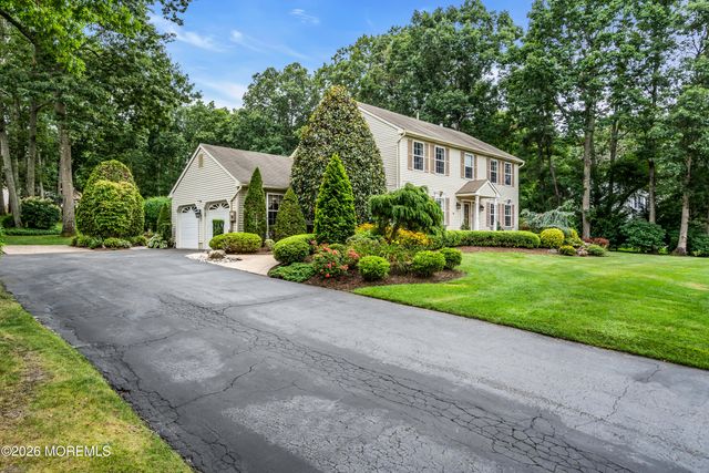 10 Cottonwood Drive, Jackson, NJ 08527