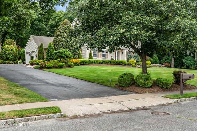 10 Cottonwood Drive, Jackson, NJ 08527