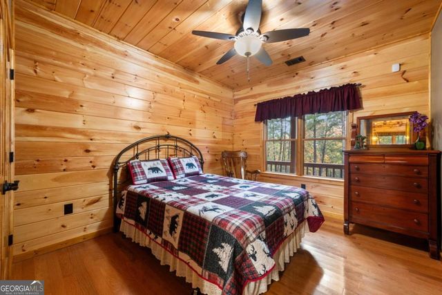 34 Smokey Ridge Lane, Morganton, GA 30560