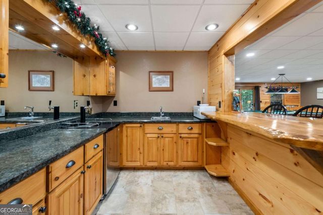 34 Smokey Ridge Lane, Morganton, GA 30560