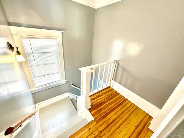 30 Manitou Avenue 2, Poughkeepsie, NY 12603