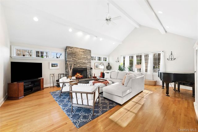 41 West Lane, South Salem, NY 10590