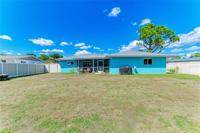 22391 NEW YORK AVENUE, Port Charlotte, FL 33952