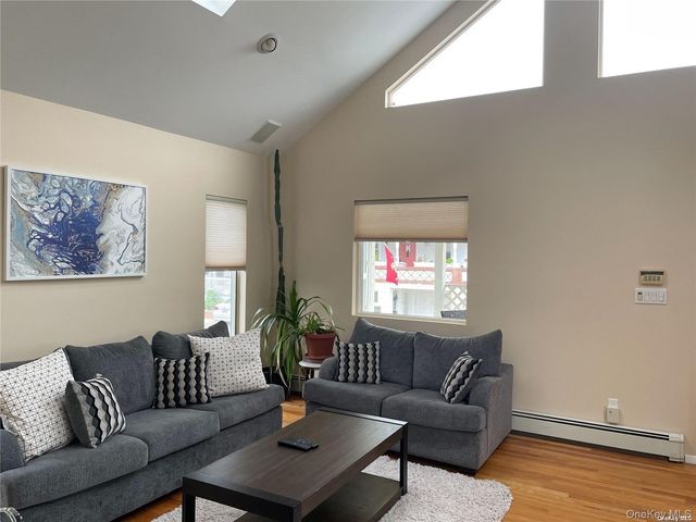 40 Malone Avenue, Long Beach, NY 11561