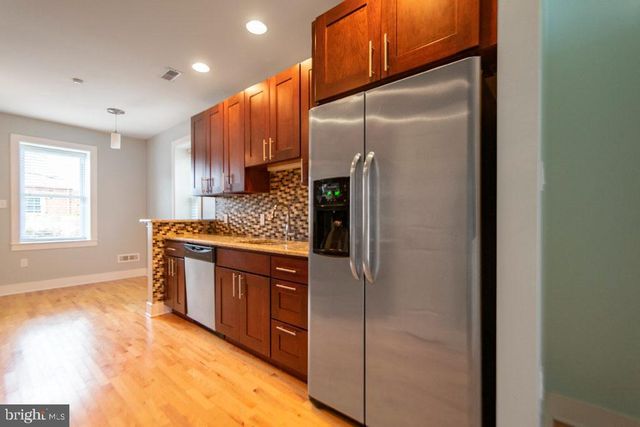 2147 ELLSWORTH ST, Philadelphia, PA 19146