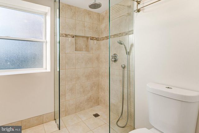 6209 SANDLIN CT, Alexandria, VA 22310