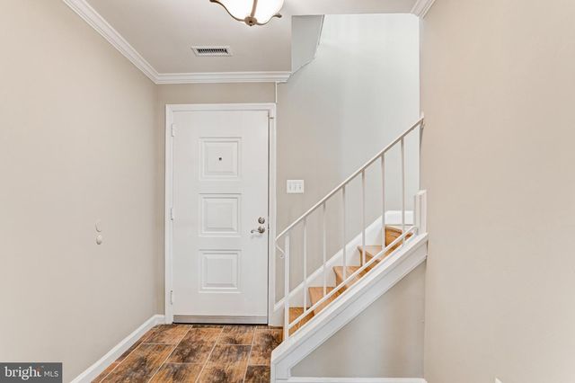 6209 SANDLIN CT, Alexandria, VA 22310