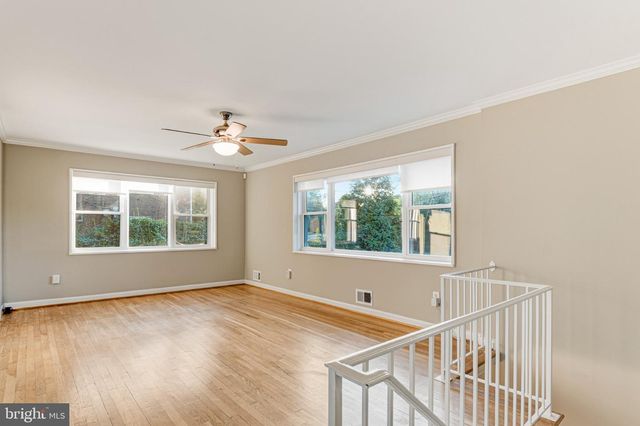 6209 SANDLIN CT, Alexandria, VA 22310