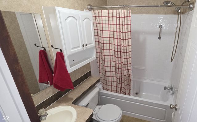 4985 W County Road 900 N, Brazil, IN 47834