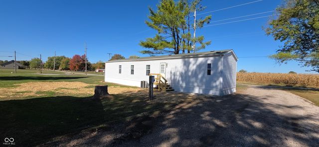 4985 W County Road 900 N, Brazil, IN 47834