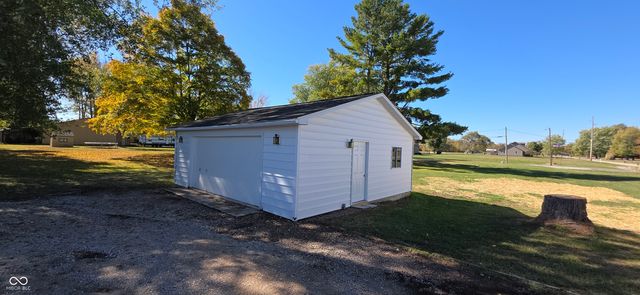 4985 W County Road 900 N, Brazil, IN 47834