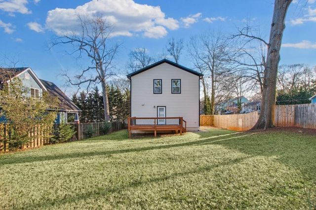 1986 Memorial Drive SE, Atlanta, GA 30317