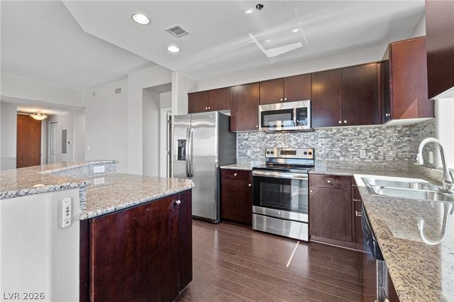 8255 Las Vegas Boulevard 1321, Las Vegas, NV 89123