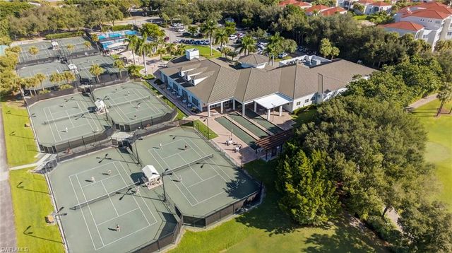 1090 Egrets Walk CIR # 102, Naples, FL 34108