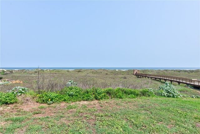 720 Access Road 1-A 208, Port Aransas, TX 78373