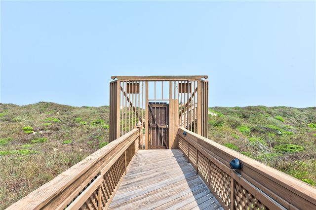 720 Access Road 1-A 208, Port Aransas, TX 78373