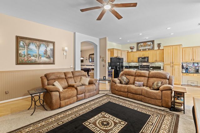 736 Caber Dr, Lincoln, CA 95648