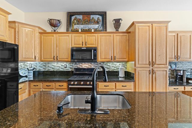 736 Caber Dr, Lincoln, CA 95648