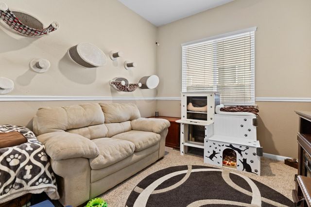 736 Caber Dr, Lincoln, CA 95648