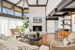 930 Alpine DRIVE #PP2, Fontana, WI 53125