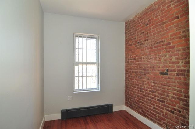 506 E 188th Street, Bronx, NY 10458