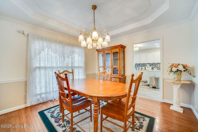 4420 Stone Wynde Dr, Louisville, KY 40272