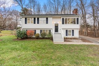 7 Old North Rd, Hudson, MA 01749