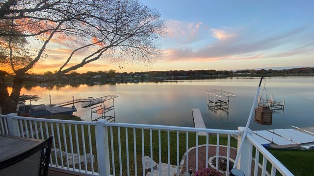 1728 Beachview Court, Crown Point, IN 46307