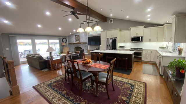 1728 Beachview Court, Crown Point, IN 46307