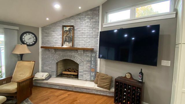 1728 Beachview Court, Crown Point, IN 46307