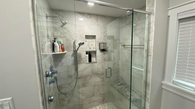 1728 Beachview Court, Crown Point, IN 46307