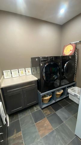 1728 Beachview Court, Crown Point, IN 46307