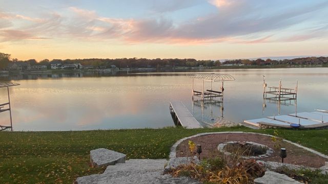 1728 Beachview Court, Crown Point, IN 46307