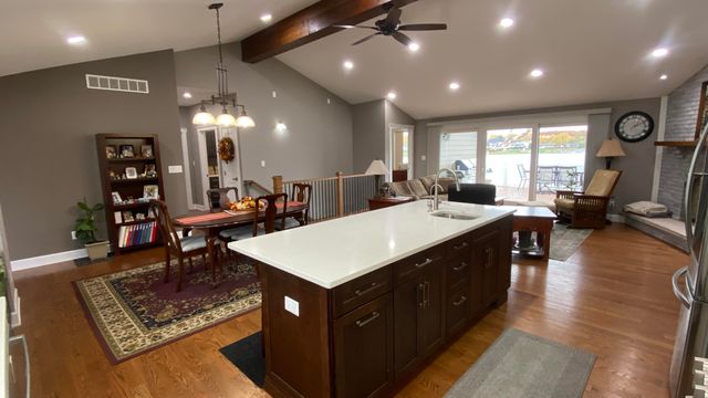 1728 Beachview Court, Crown Point, IN 46307