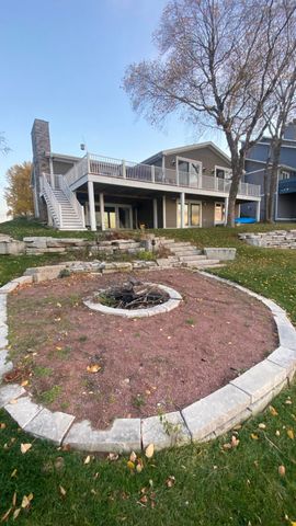 1728 Beachview Court, Crown Point, IN 46307