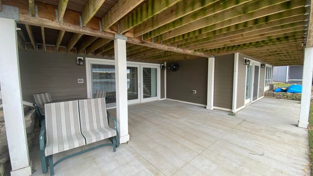 1728 Beachview Court, Crown Point, IN 46307