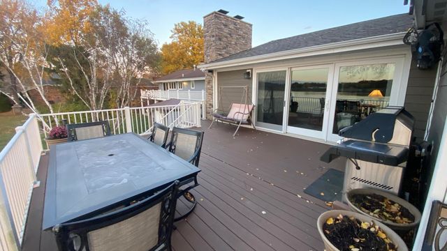 1728 Beachview Court, Crown Point, IN 46307