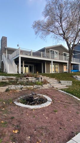 1728 Beachview Court, Crown Point, IN 46307