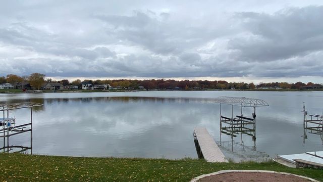 1728 Beachview Court, Crown Point, IN 46307