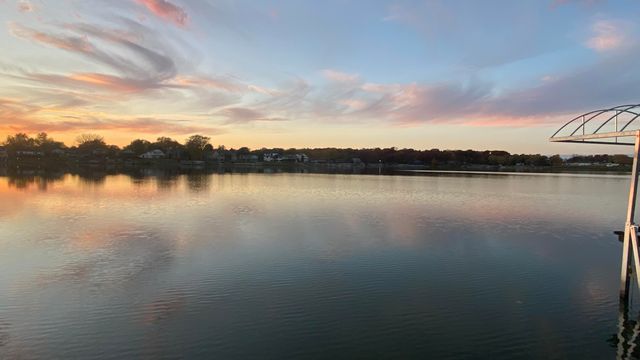 1728 Beachview Court, Crown Point, IN 46307