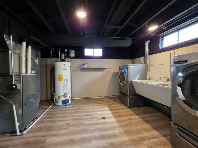 1847 Boeger Avenue, Westchester, IL 60154