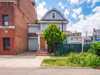 11614 Bessemer Street, Richmond Hill, NY 11418