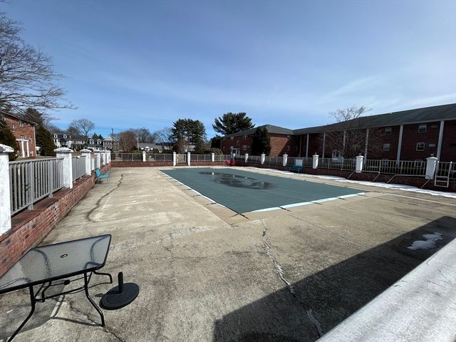 89 Pleasant Street C, Medfield, MA 02052